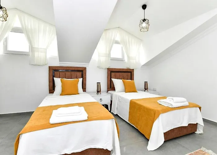 4 Bedroom Vila