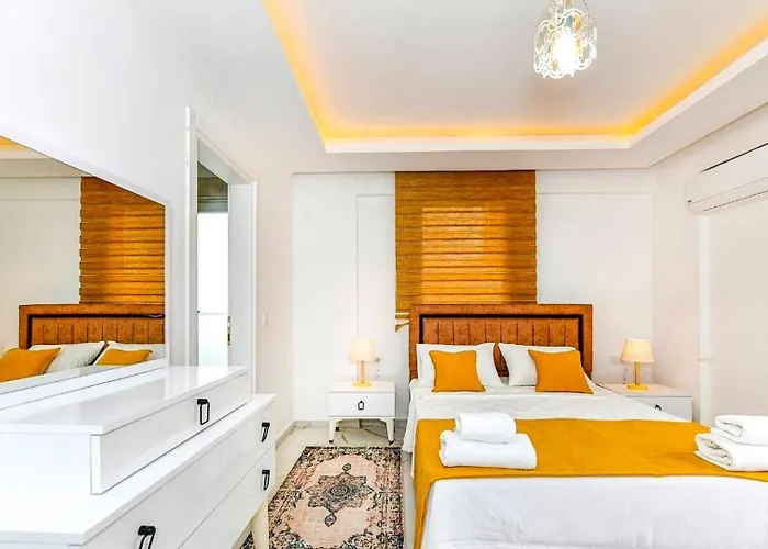 4 Bedroom Vila *
