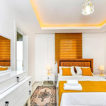 4 Bedroom - 5847 Villa *