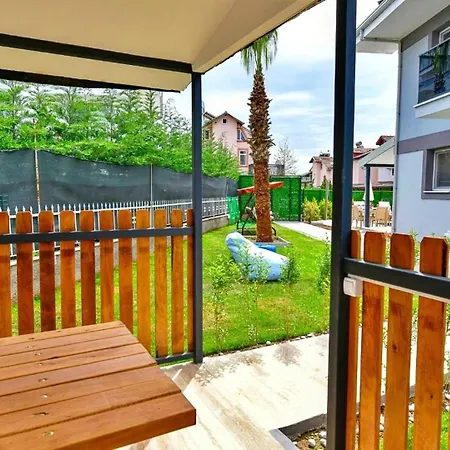 Villa 4 Bedroom - 5847 *